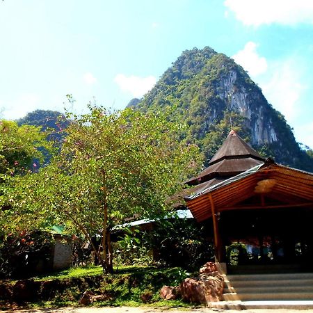 The Cliff & River Jungle Resort Phanom Kültér fotó